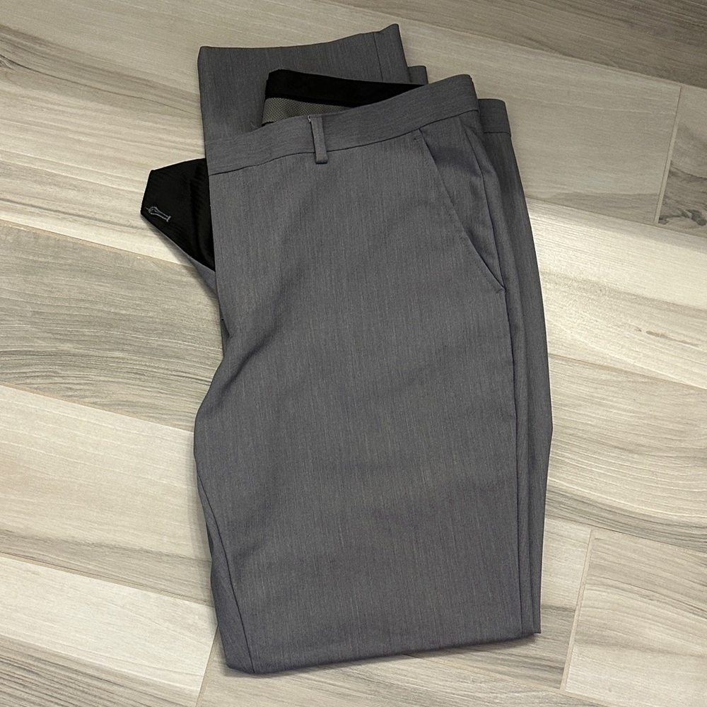 Gray Dress Pants Saks 5th Avenue 36x32 like new EUC